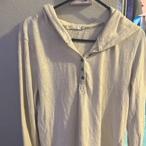 Women’s Prana pullover sweater with hood, large